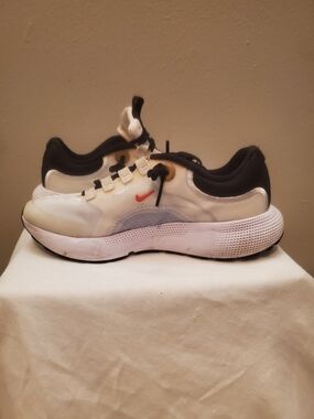 Nike White Sneakers with Black Collar and Red Swoosh